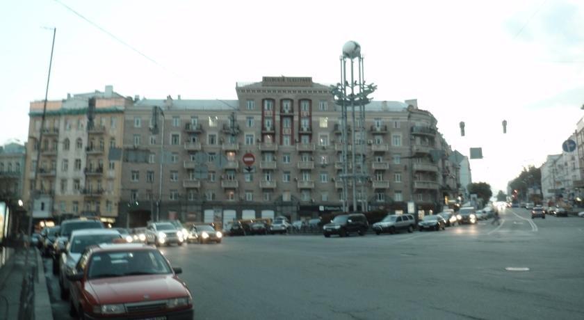 Апартаменты UKR Apartments in the Centre