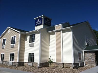 Cobblestone Inn & Suites Langdon