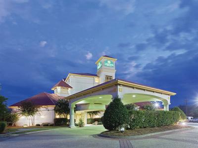 La Quinta Inn and Suites Winston - Salem