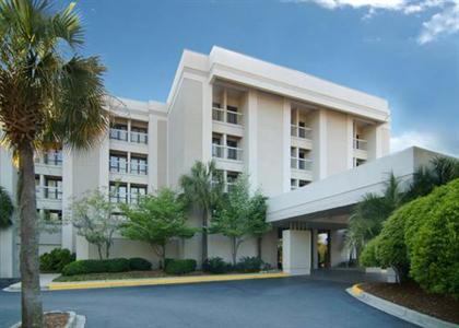 DoubleTree Hotel & Suites Charleston Airport