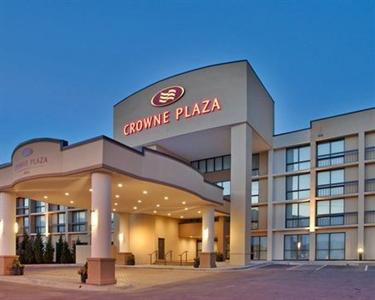 Crowne Plaza Hotel Kansas City - Overland Park