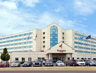 Ramada Plaza Fargo Hotel & Conf Center