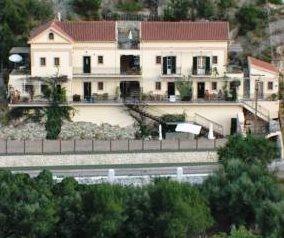 Aristotelis Ithaca Apartments