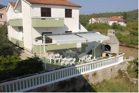 Apartments Lonic