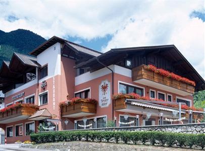 Hotel Zum Tiroler Adler