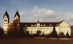 St Bonifatiuskloster - Geistliches Zentrum