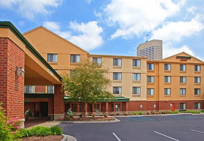 Courtyard by Marriott Indianapolis at the Capitol