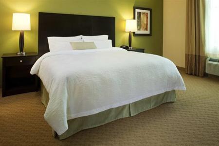 Hampton Inn Huntington University Area