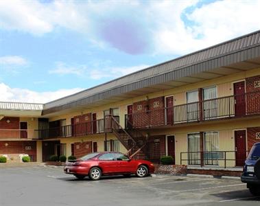 Speedway Inn