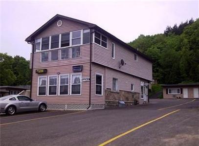 Silver Maple Motel Haliburton