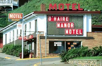 O'Haire Manor Motel & Apartments