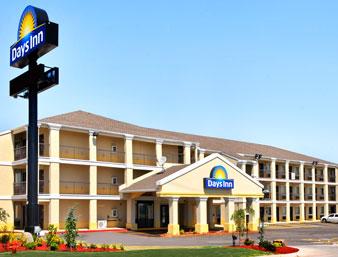 Days Inn Oklahoma City Moore