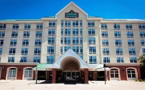 Country Inn & Suites at Mall of America