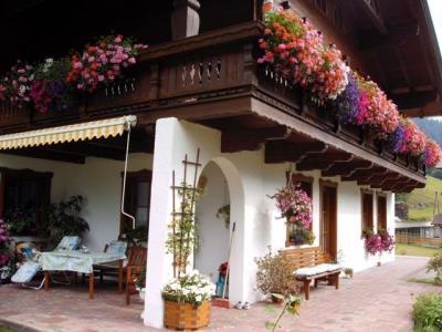Haus Gutwenger Sankt Veit in Defereggen
