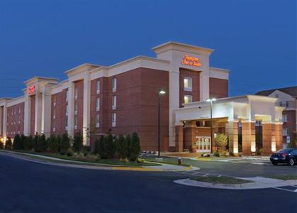 Hampton Inn & Suites Herndon-Reston