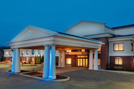 Holiday Inn Express Hotel & Suites Rochester - Victor