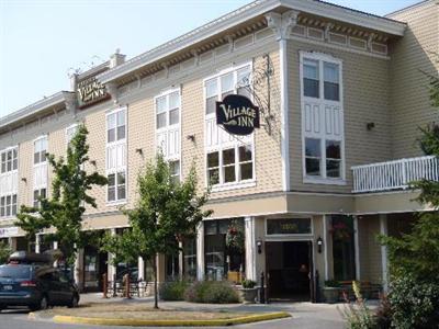 Fairhaven Village Inn