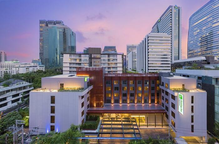 Holiday Inn Express Bangkok Sathorn