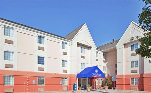 Candlewood Suites Salina