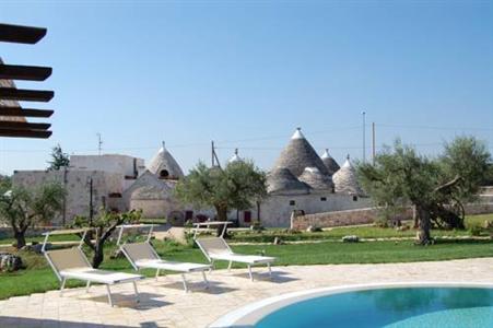 Trulli Holiday Residence