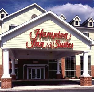 Hampton Inn & Suites Williamsburg Square