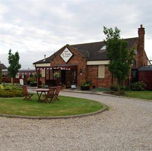 Sidings Hotel Shipton