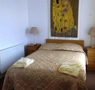 Tintagel Arms Hotel