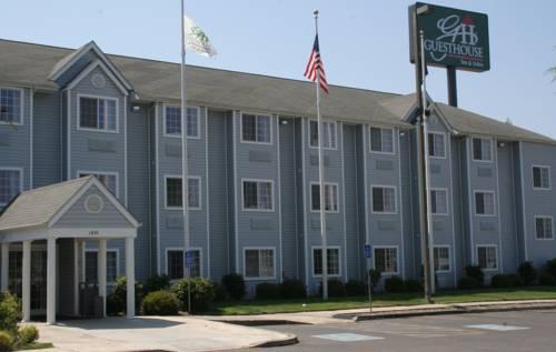 GuestHouse Inn & Suites Sutherlin