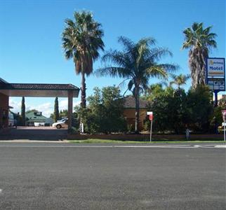 Adelong Motel