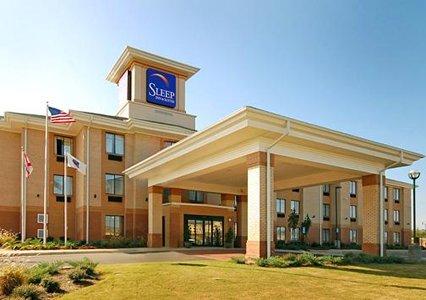 Sleep Inn & Suites East Chase