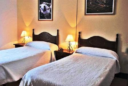 Hotel Caserio de Iznajar