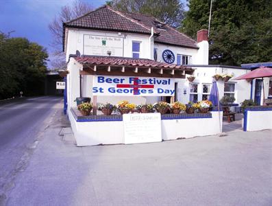 The Inn with the Well