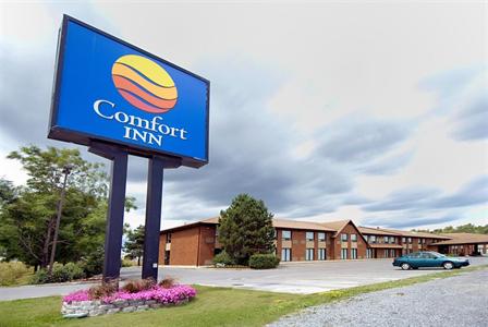 Comfort Inn - Highway 401