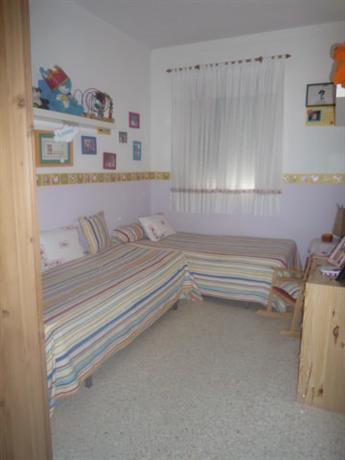 Homestay in El Cano-Los Bermejales near Estadio Benito Villamarin