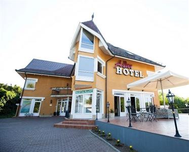 Adler Hotel Siofok