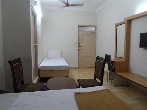 Hotel Pasuparthy Residency