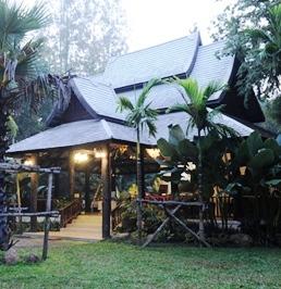 Burilasai Hot Spring Resort San Kamphaeng