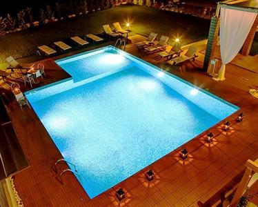 Golden Suites & Spa