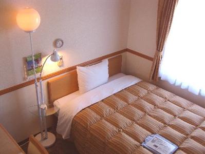 Toyoko Inn Shin-Osaka Chuoguchi Shinkan