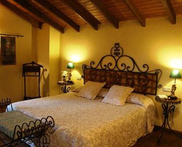 La Casona de Valfrio