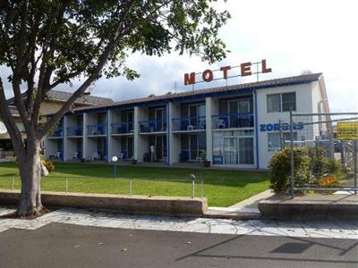 Zorba Motel