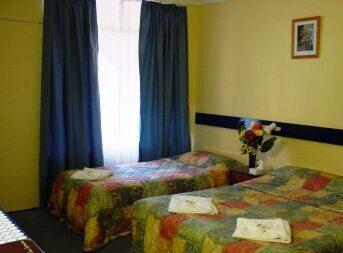 Wahroonga Spanish Motel Sydney