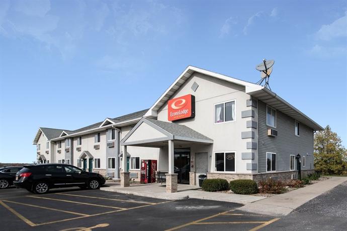 Econo Lodge Inn & Suites Canandaigua