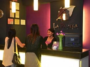 La Pamela Suites