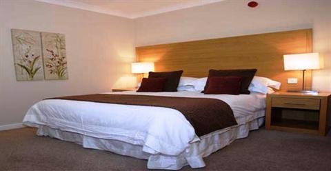 Crossways Inn North Wootton