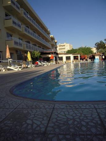 Sunquest Gardens Holiday Resort