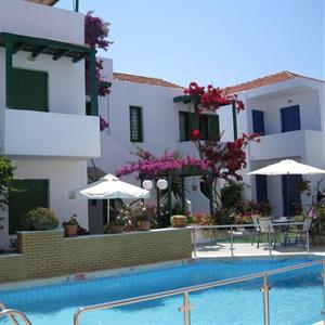 Konaki Studios & Apartments