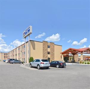 BEST WESTERN Fargo Doublewood Inn