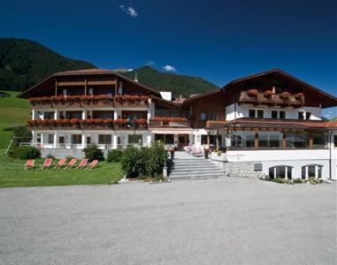 Hotel Tyrol Gsies