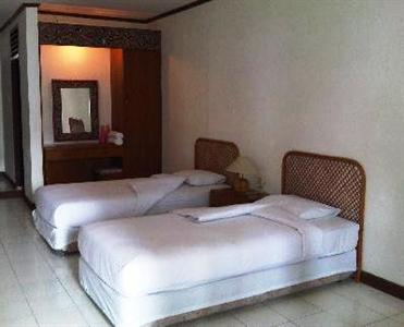 Pandu Lakeside Hotel Parapat